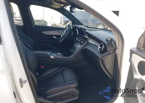 2019 Mercedes-Benz Glc 300 4Matic from USA, damaged, VIN WDC0G4KB2KV194130